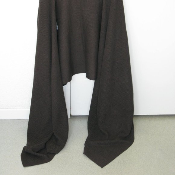 French Brand Cardigan - Picture 2 of 8